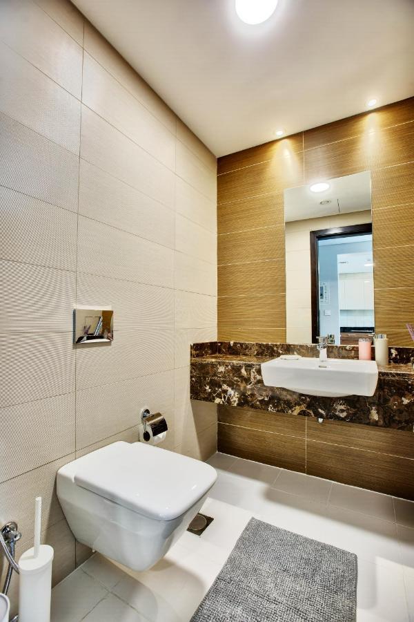 5 Star Sparkle Tower By Swarovski, Dubai Marina ภายนอก รูปภาพ