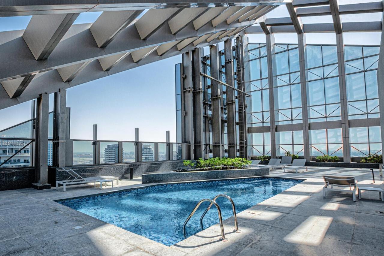5 Star Sparkle Tower By Swarovski, Dubai Marina ภายนอก รูปภาพ