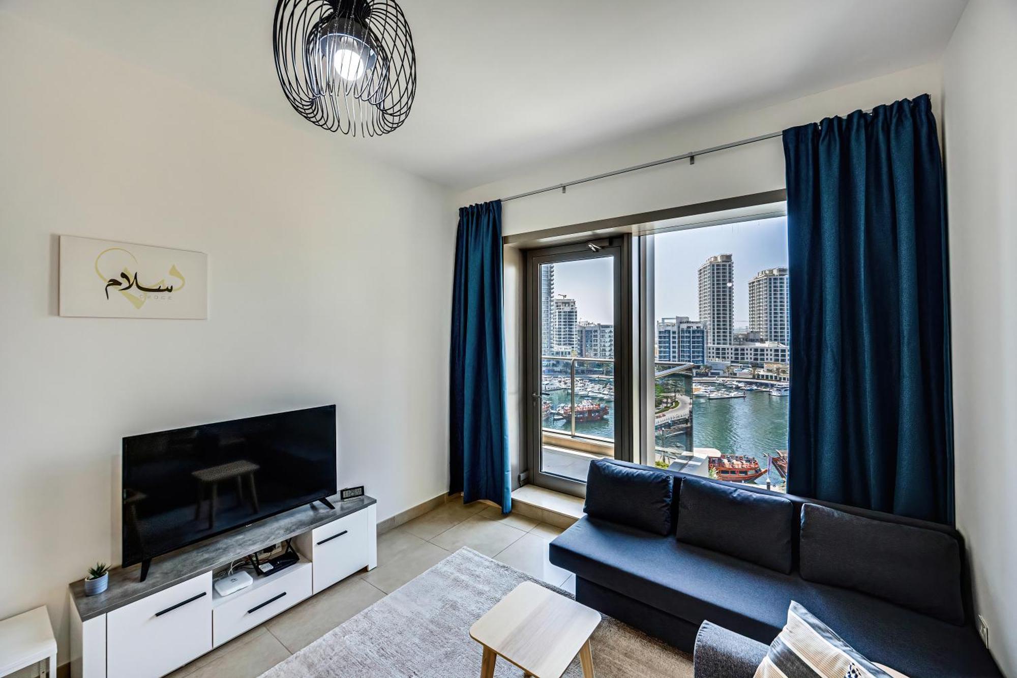 5 Star Sparkle Tower By Swarovski, Dubai Marina ภายนอก รูปภาพ