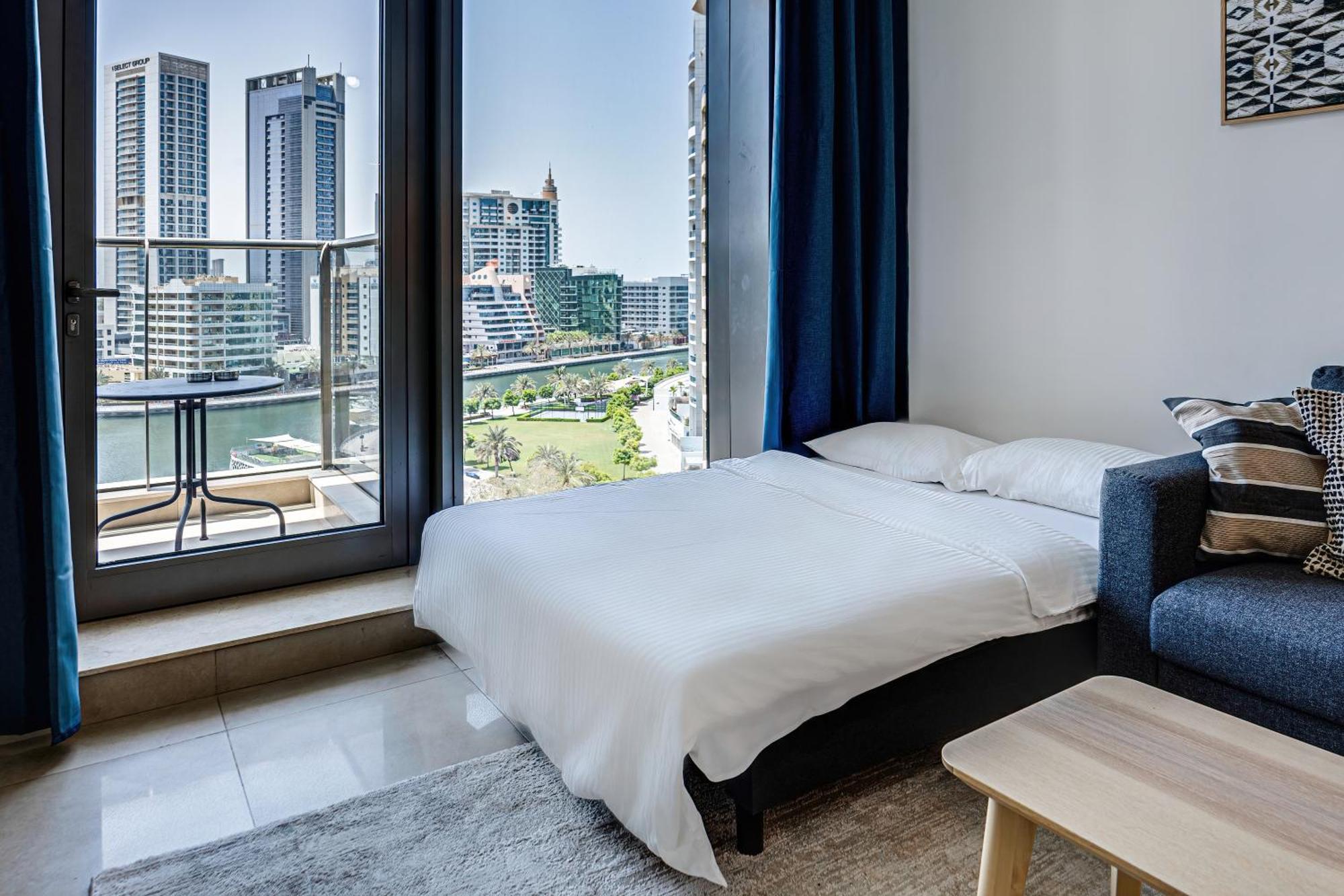 5 Star Sparkle Tower By Swarovski, Dubai Marina ภายนอก รูปภาพ